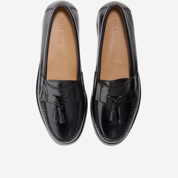 COLE HAAN Men’s Pinch Tassel Leather Loafer | 8.5 D | Black - Picture 2 of 10